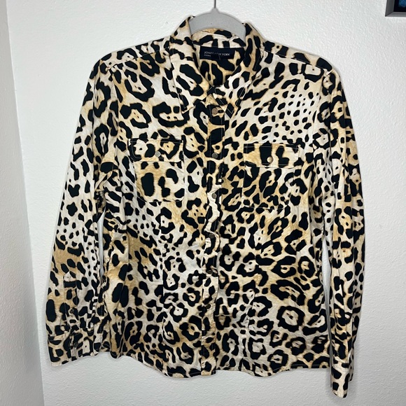 Jones New York Tops - Jones New York Signature Leopard Print Button‑Up Shirt – Size L/G